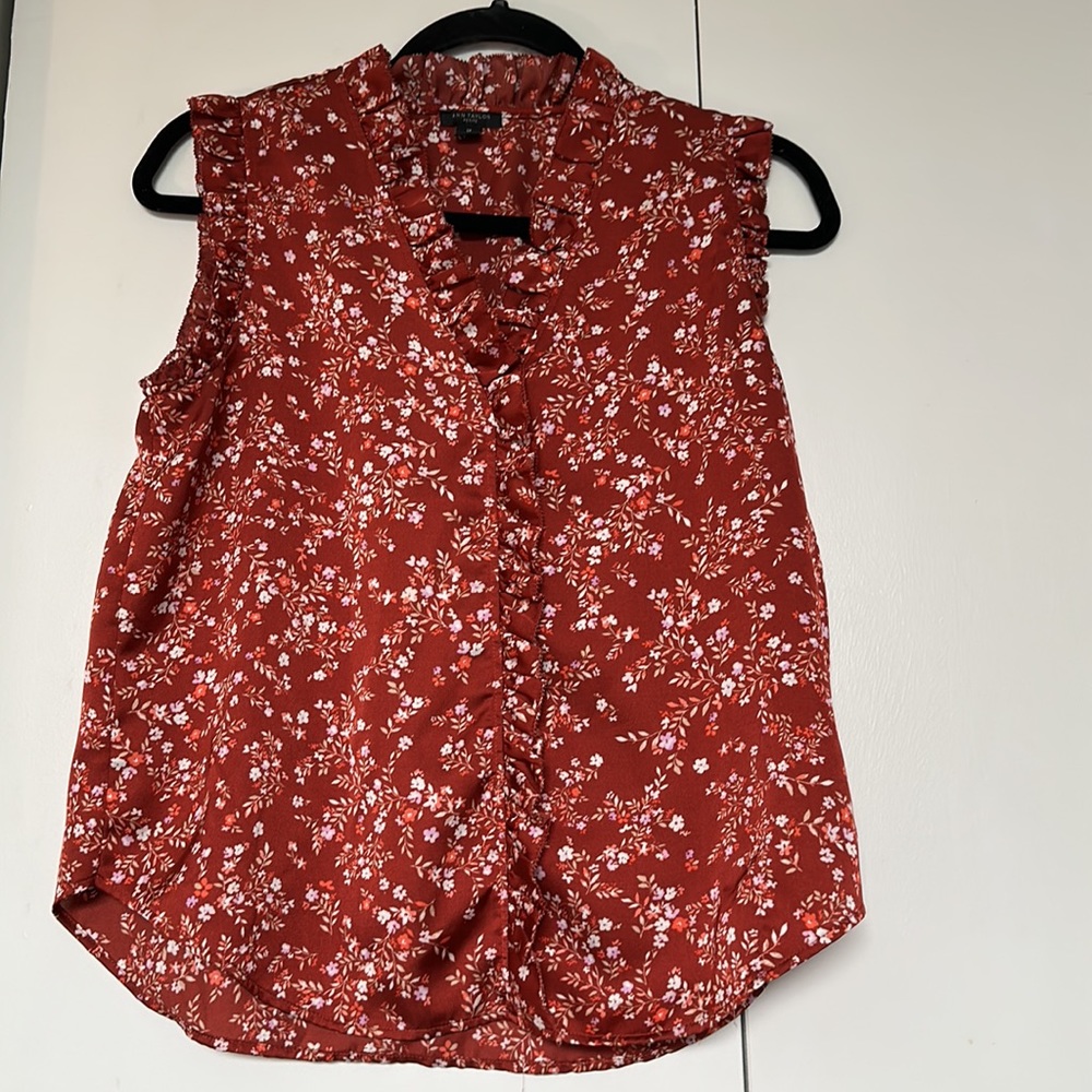 Ann Taylor Ruffled Top SP
